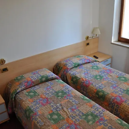 Piol Hotel 3*