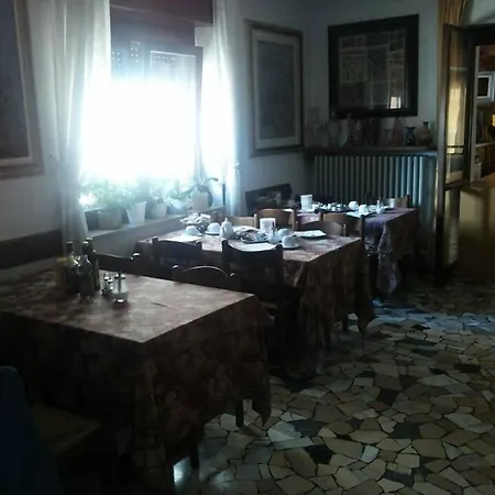 Hotel Piol