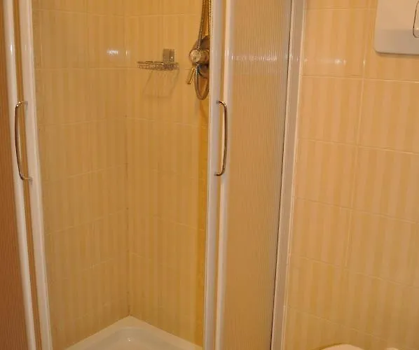 Piol Hotel 3*