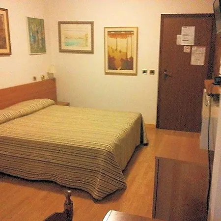 Piol Hotel 3*